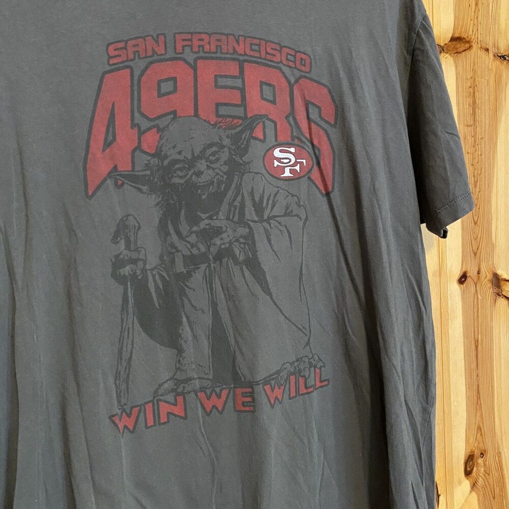 NFL x Star Wars San Francisco 49ers Shirt Men's Size Large Yoda Win We Will - Picture 2 of 7